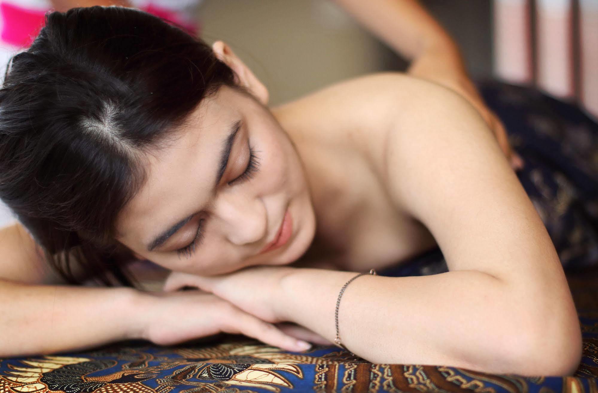 รถา พาลา รีสอร์ตแอนด์สปา Hotel อูบุด ภายนอก รูปภาพ